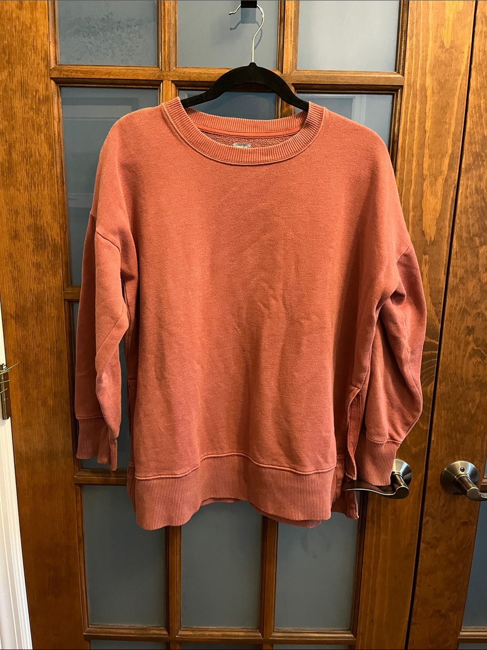 aerie Relaxed Crewneck Sweater in Rust color.  Side slits on bottom.